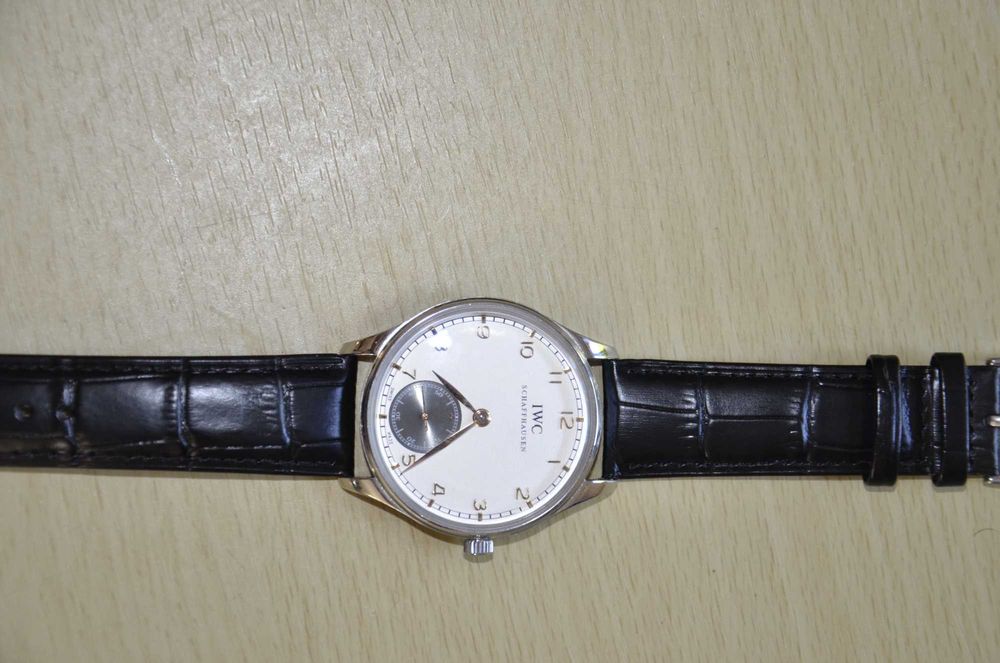 zegarek IWC Portuguese Hand-Wound 44mm