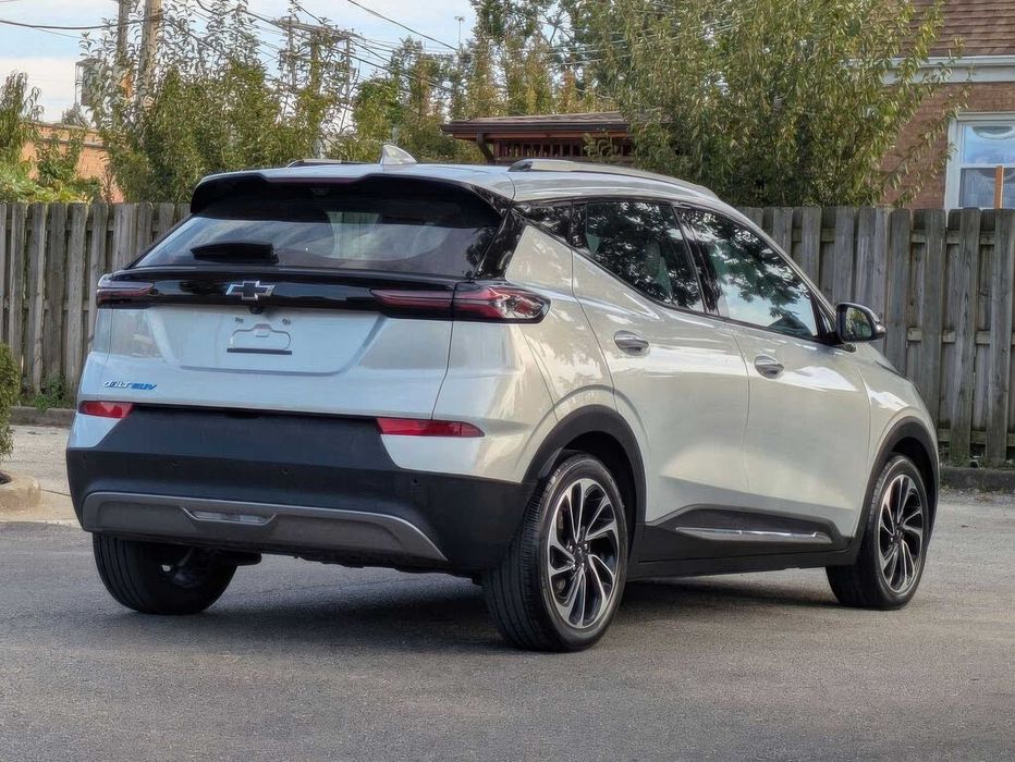 Chevrolet Bolt EUV Premier      2022