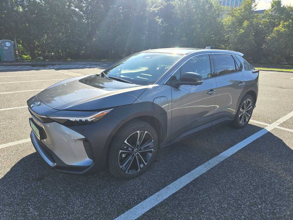 Cesja Leasingu - Toyota bZ4X 71.4kWh 4x4 Premiere Edition