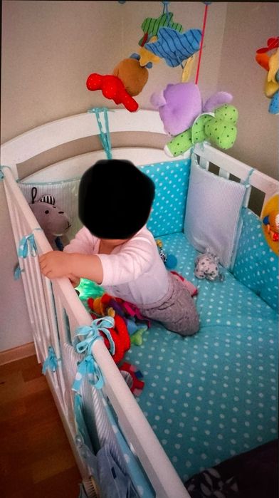 Łóżeczko dzieciece 120x60, posciel, organizer, baldachim