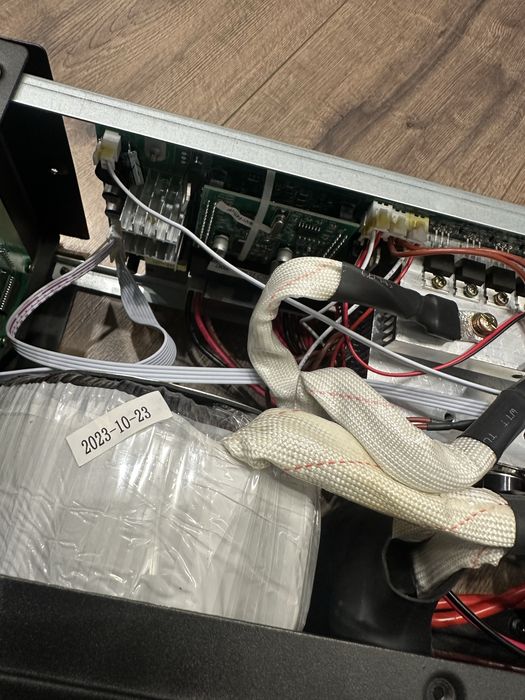 Джерело безперебійного живлення ARUNA UPS 1200 TOR