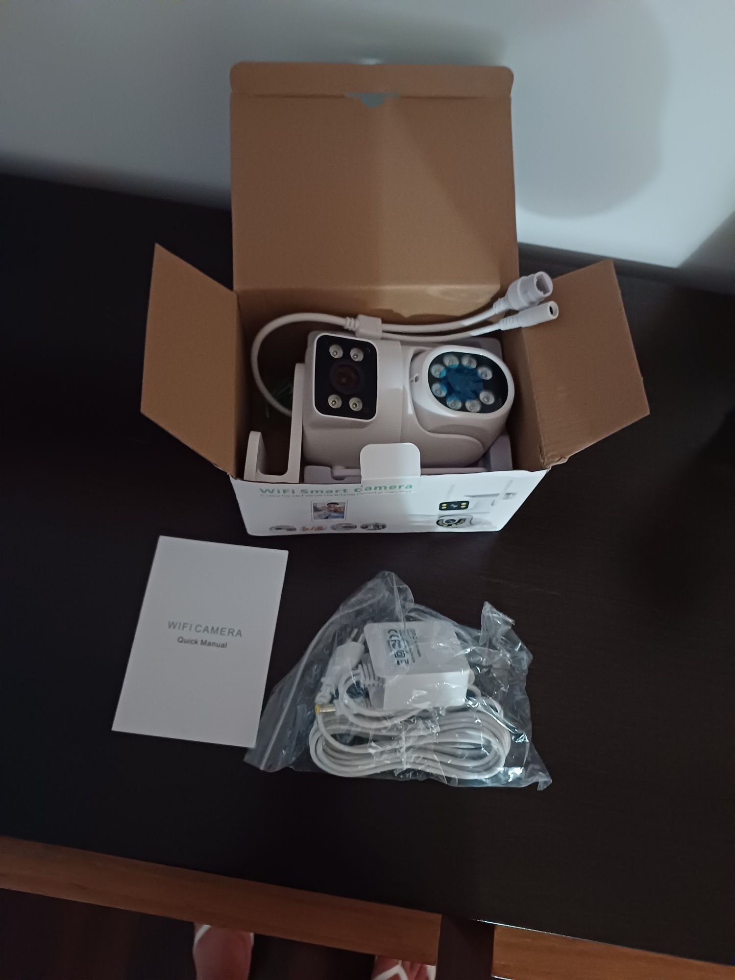 Camera wifi lente dupla 4K