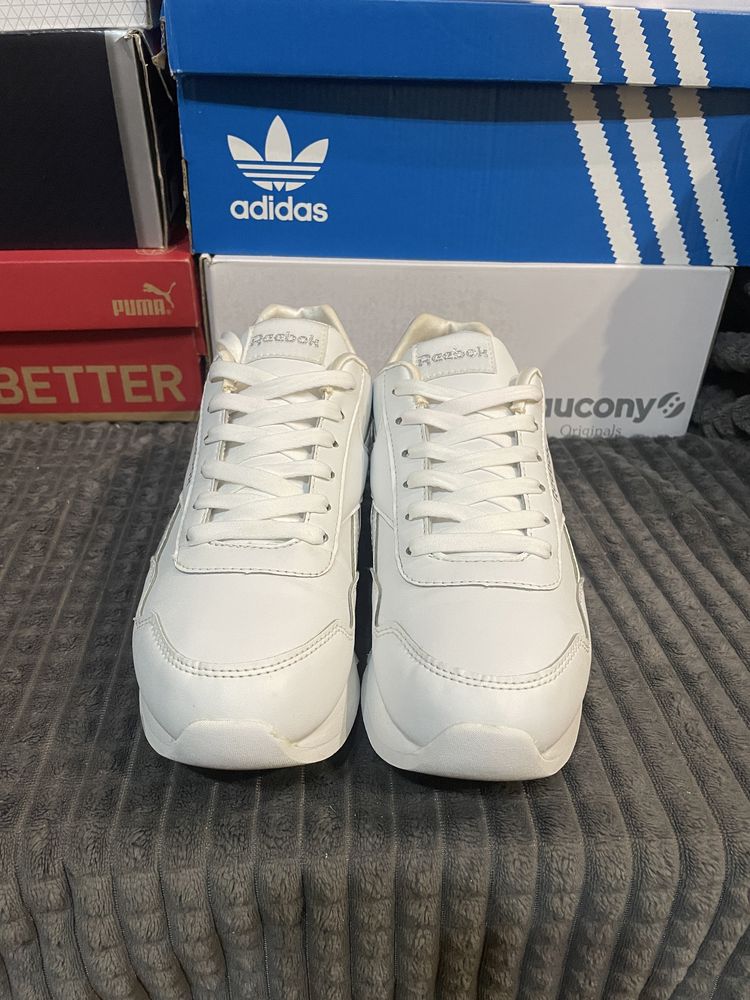 Жіночі кросівки REEBOK ROYAL CLASSIC JOG 3 37(24см) оригінал