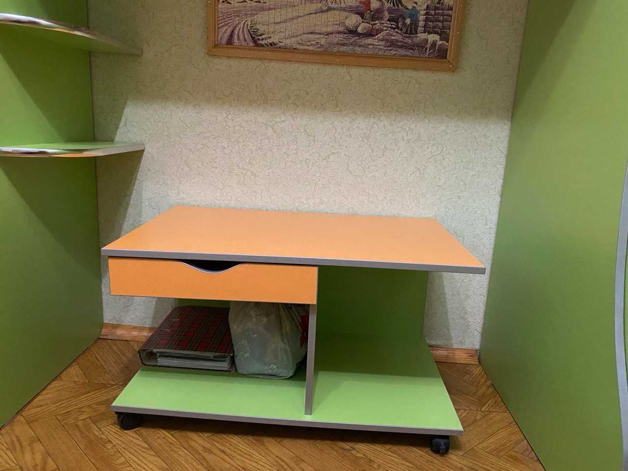 Мебель для детской комнаты салатово оранжевый комплект мебели