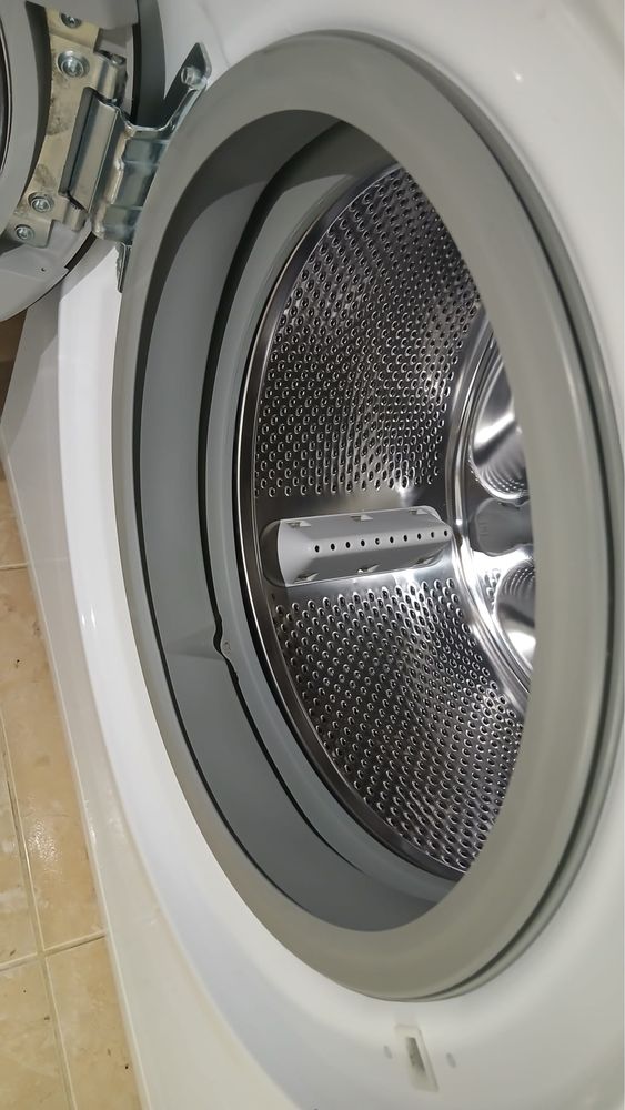 Maquina da roupa hotpoint 7kg A+++ NOVA