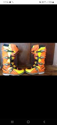 buty {cross,quad,enduro}