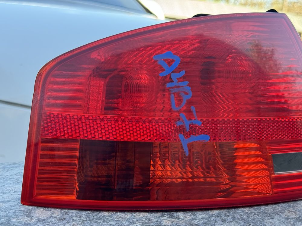 Стопи Audi a4 b7 седан фанарь ауді а4 б7 стоп ліхтар задні фари фонарь