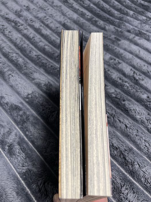 Книжки Атака титанів