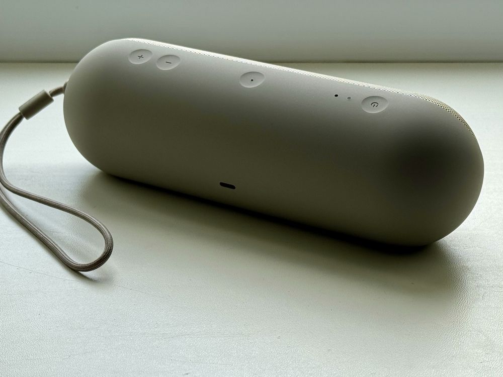 Колонка Beats Pill 2024