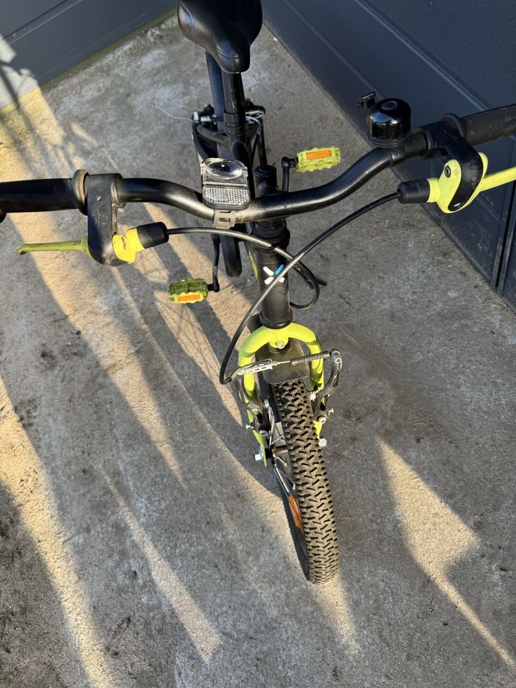 Rower dziecięcy Btwin 500 Dark Hero 16 cali