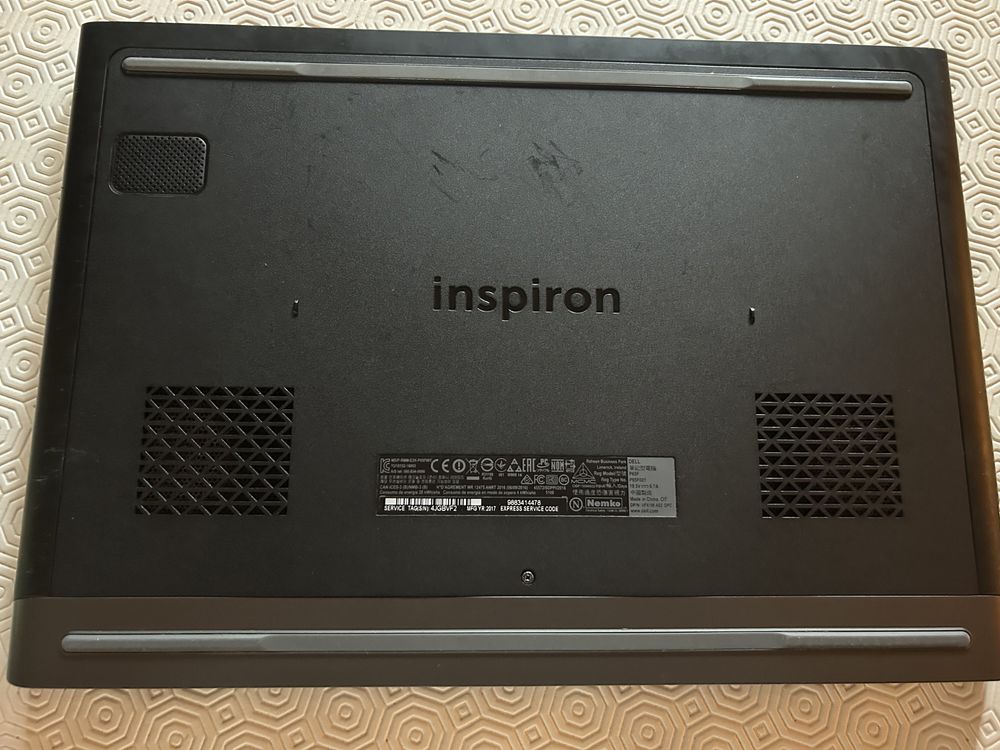 Laptop do gier DELL Inspiron 5577 i5-7300HQ GTX1050