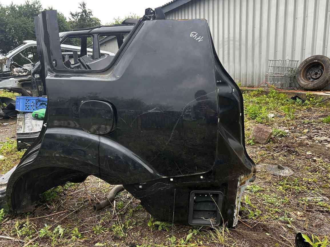 Mitsubishi Outlander XL 06- четверть зад L KL1149 5301B111