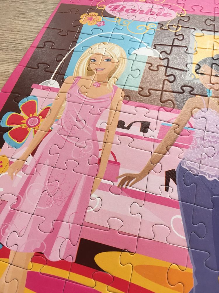 Puzzle Trefl 100 Barbie