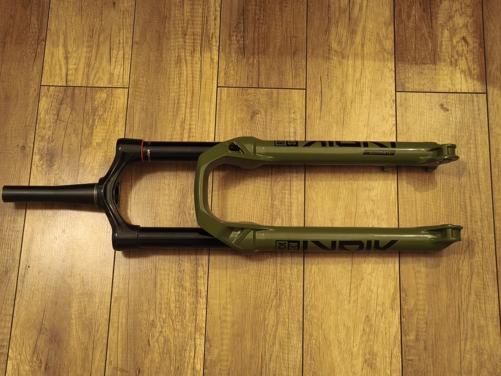 Dolne golenie Rock Shox Lyrik Ultimate 29er 160mm