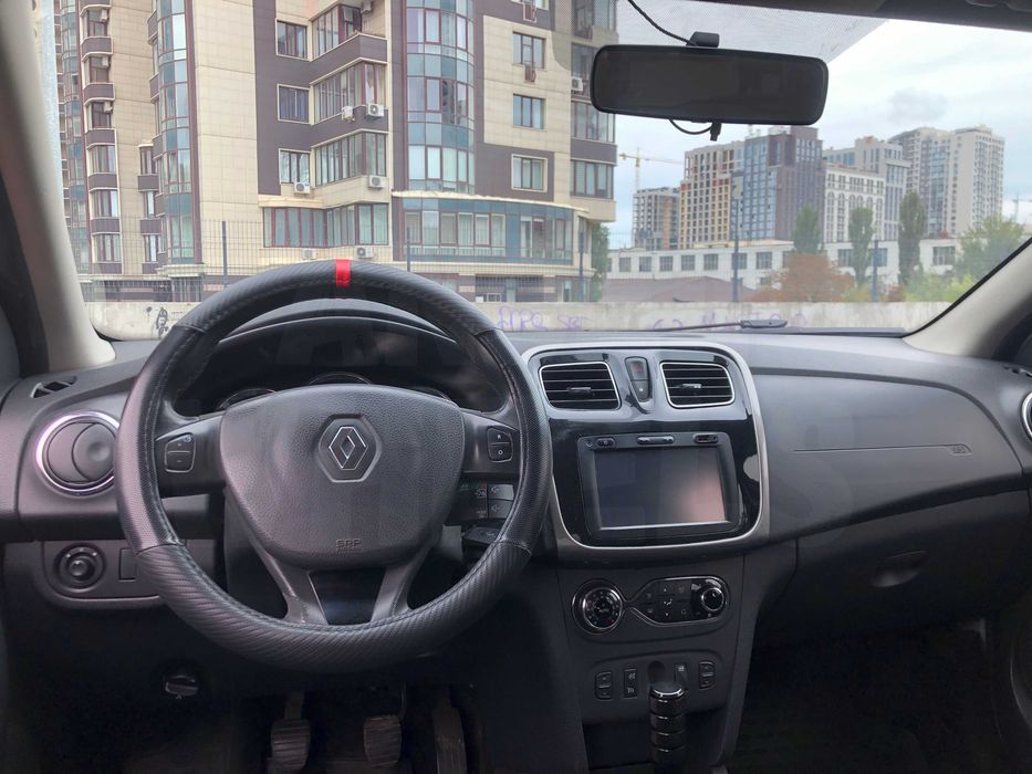 Авто в Оренду Renault Logan MCV 2016 Універсал | Рено Логан МСВ Аренда