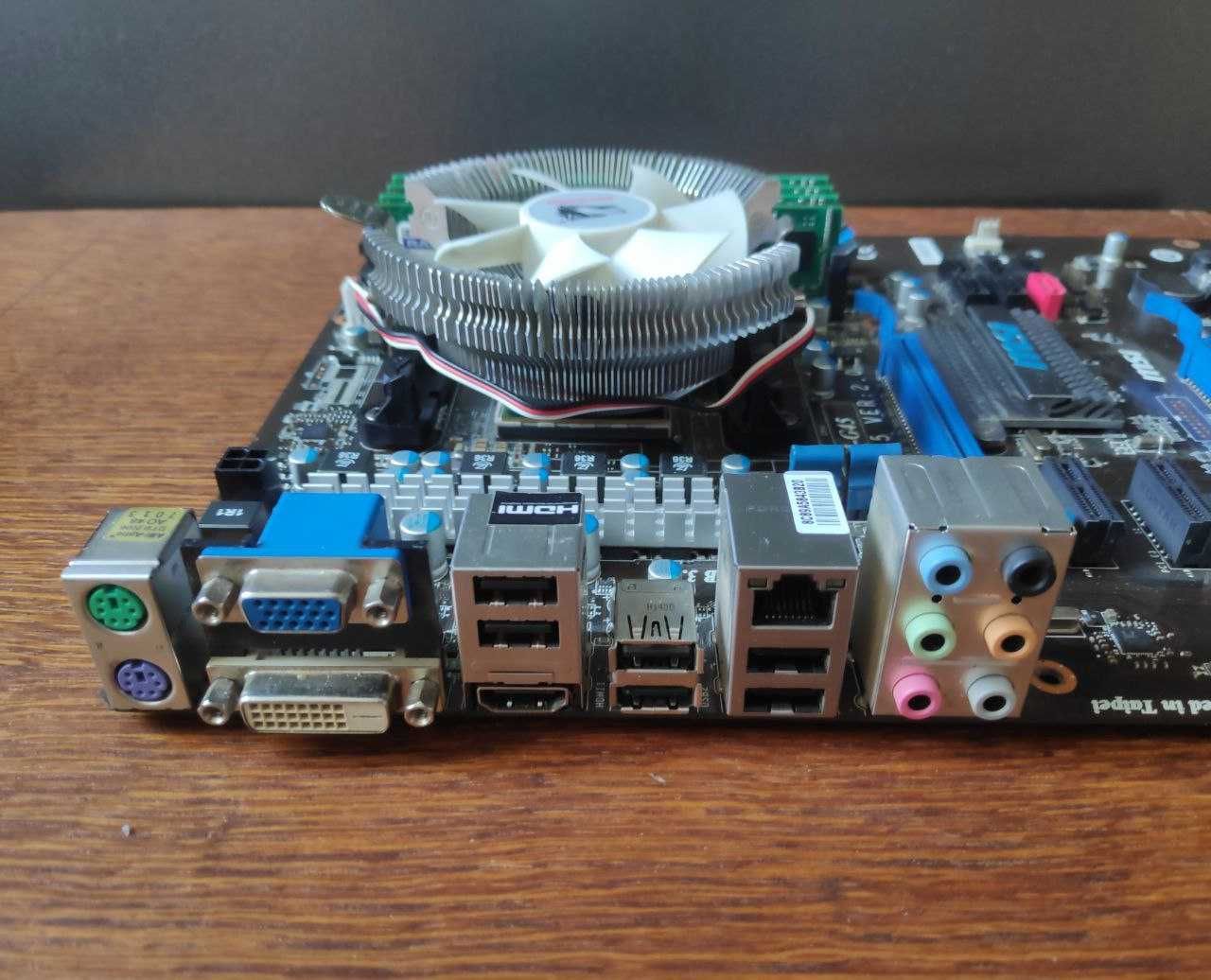 Плата ТОПОВАЯ MSI A55-G45 (MS-7695) c HDMI Видео/SATA III (sFM1, DDR3)