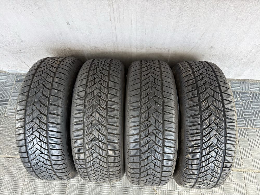 4x opony zimowe 235/65 r17 dunlop 2022