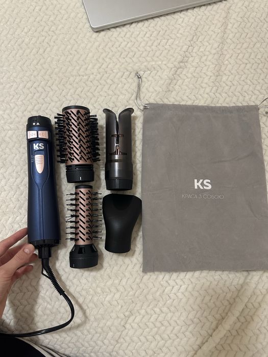 Стейлер, браш, фен (ідеальний стан, не користувалась)