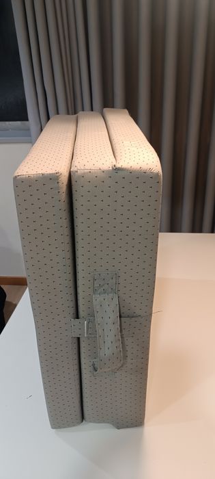 Colchão de espuma dobrável solteiro