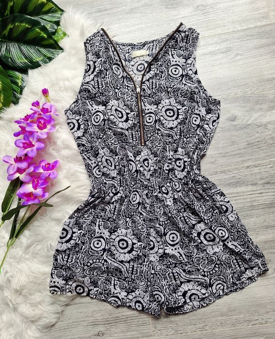 Czarny przecudny kombinezon na gumce  M 38 L 40 100% wiskoza kieszonki