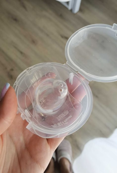 Накладки для годування AVENT від Philips, розмір М