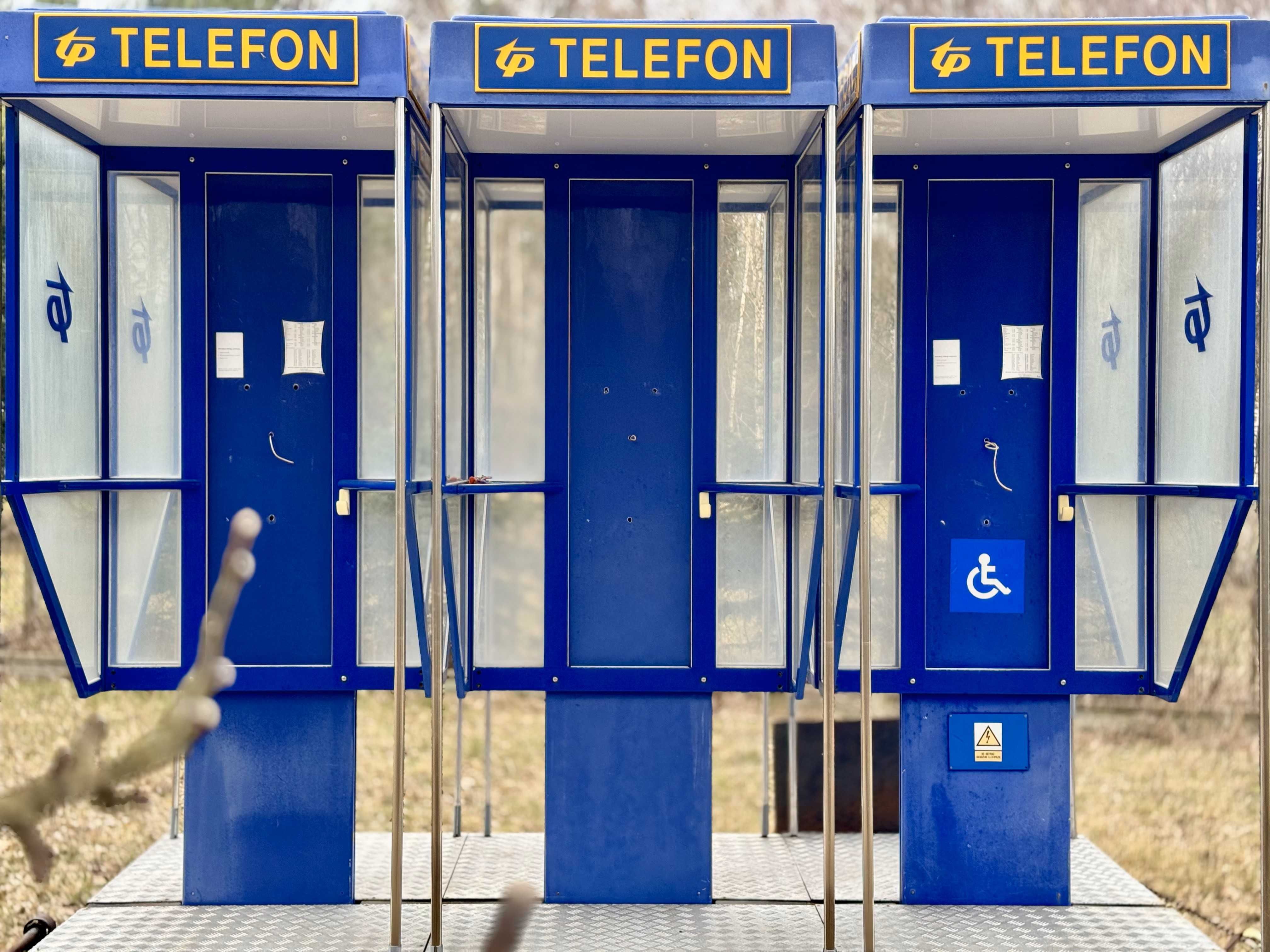 Budki telefoniczne platforma TP TPSA przyczepa Niewiadów N610