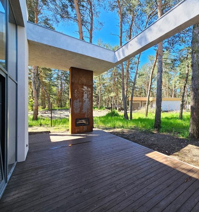 Продаётся дом в Обуховке в сосновом лесу закрытая территория река