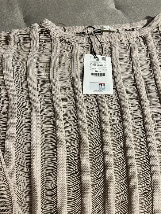 Стильний светр ZARA