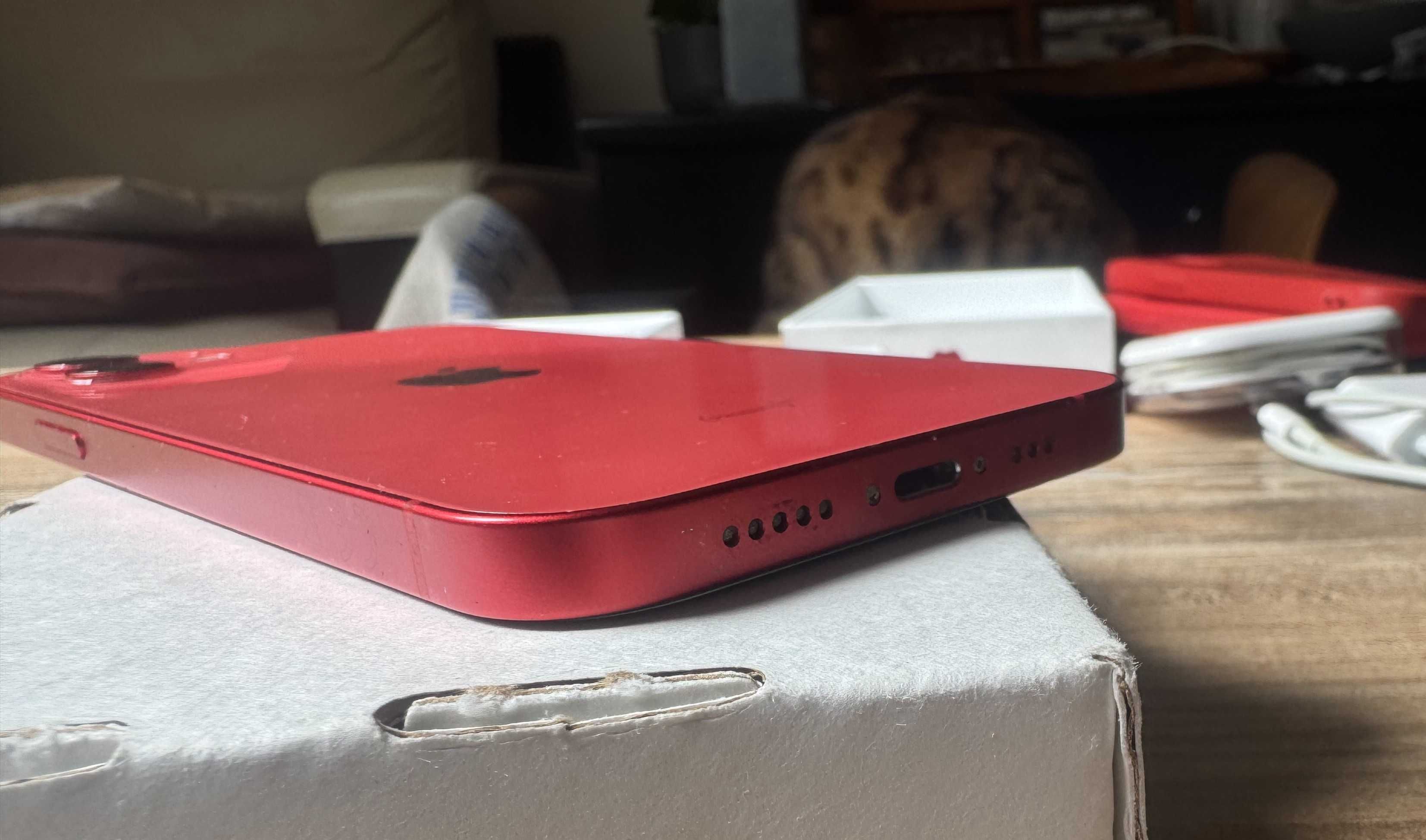 Iphone 12 czerwony /RED/ z limitowanej serii + gratisy