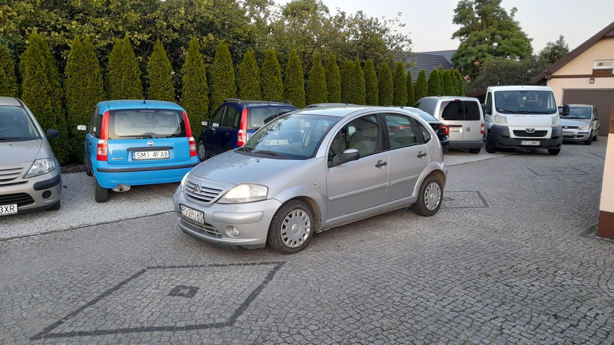Citroen C3-1.4 benzyna