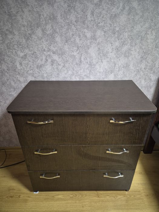 Продам комод Венге