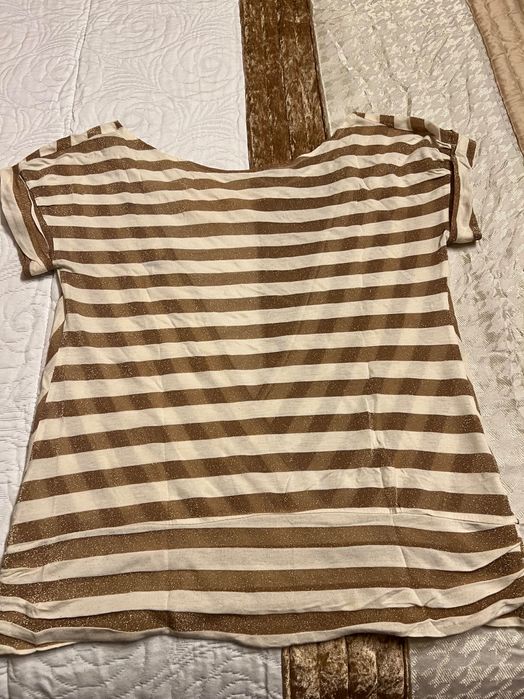 Camisola manga curta de costas abertas, da Zara