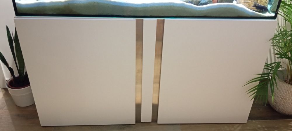 Aquário, móvel e filtro