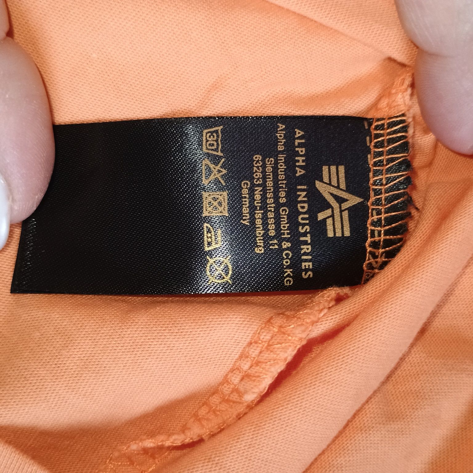 Продам футболку Alpha industries чоловічу