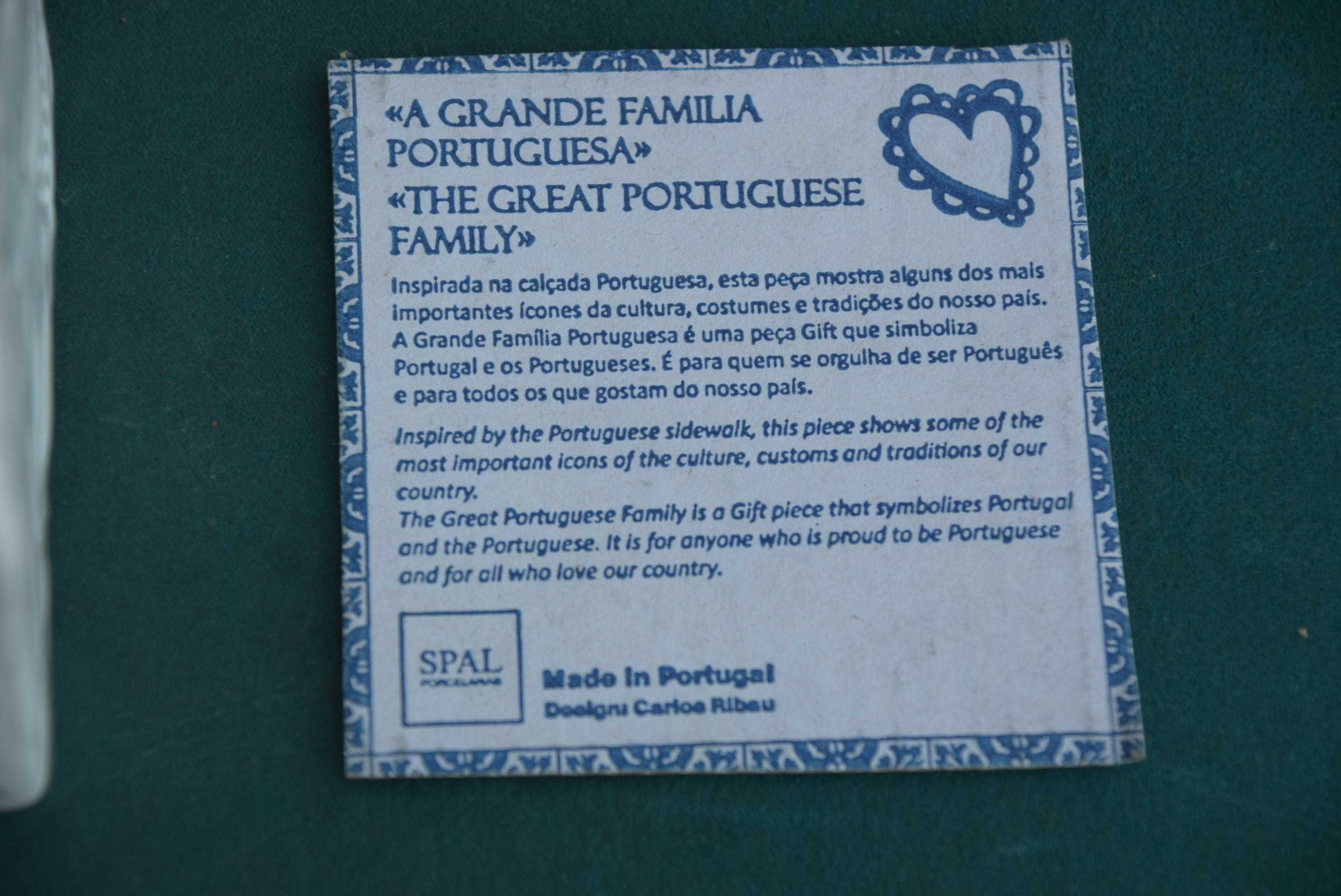 Cubo loiça biscuit "Grande Família Portuguesa