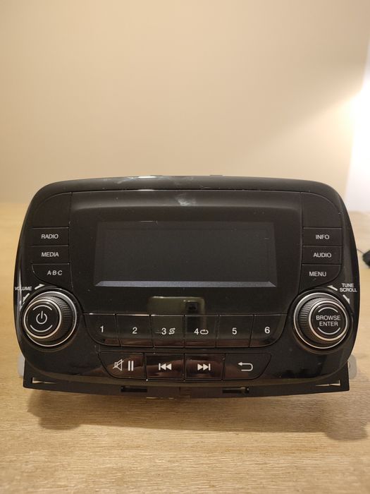 Radio do Fiat 500  2017