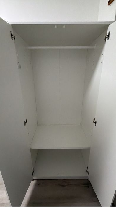 Roupeiro branco IKEA