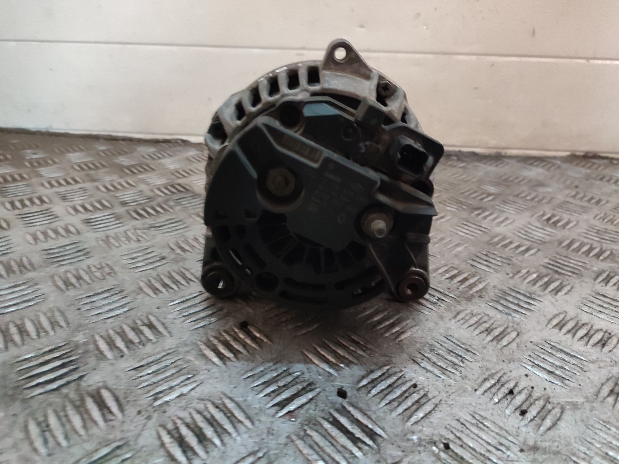 Renault Laguna II 2.0T alternator