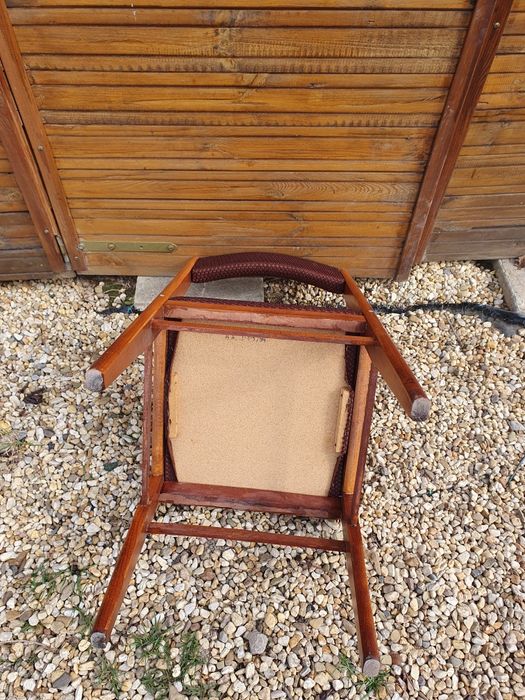 Krzesło pokojowe z czasów PRLu