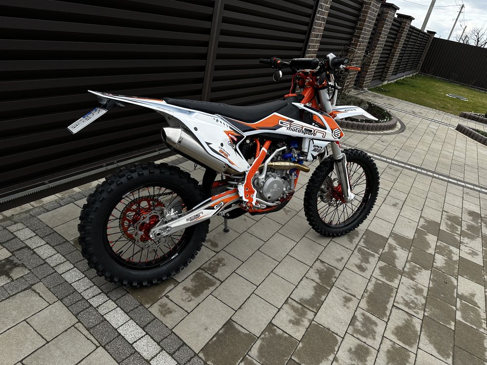 Geon Dakar  GNX 300 EFI enduro Factory