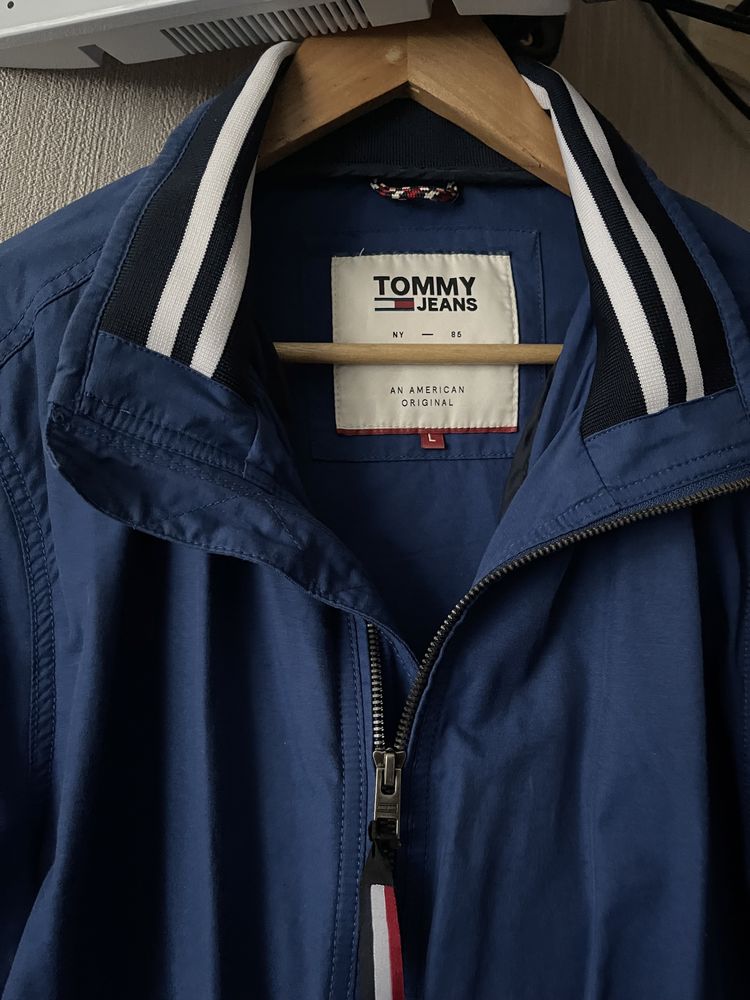 Ветровка Tommy Hilfiger оригинал