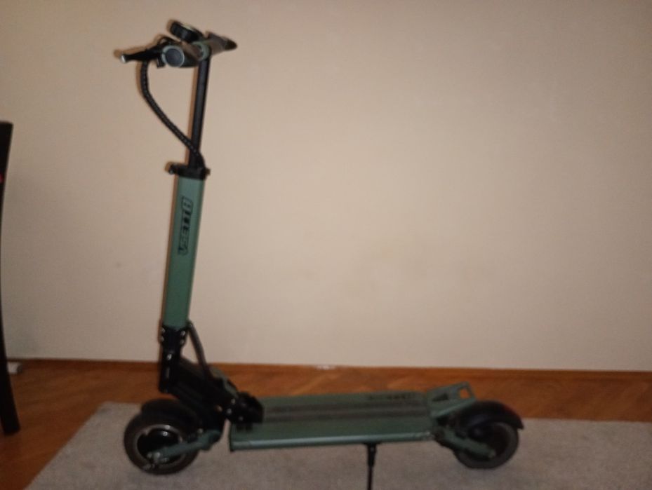 Hulajnoga elektryczna Vsett8