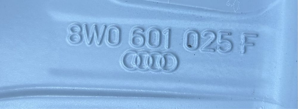 Oryginalne felgi Audi Q5 A3 A4 A5 A6 17" 5x112 8W0 ET38 s-line