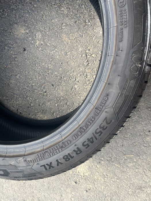 4 Opony Barum Bravuris 5  235/45R18