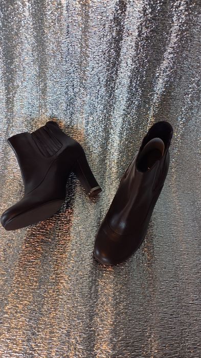 Кожаные ботильоны