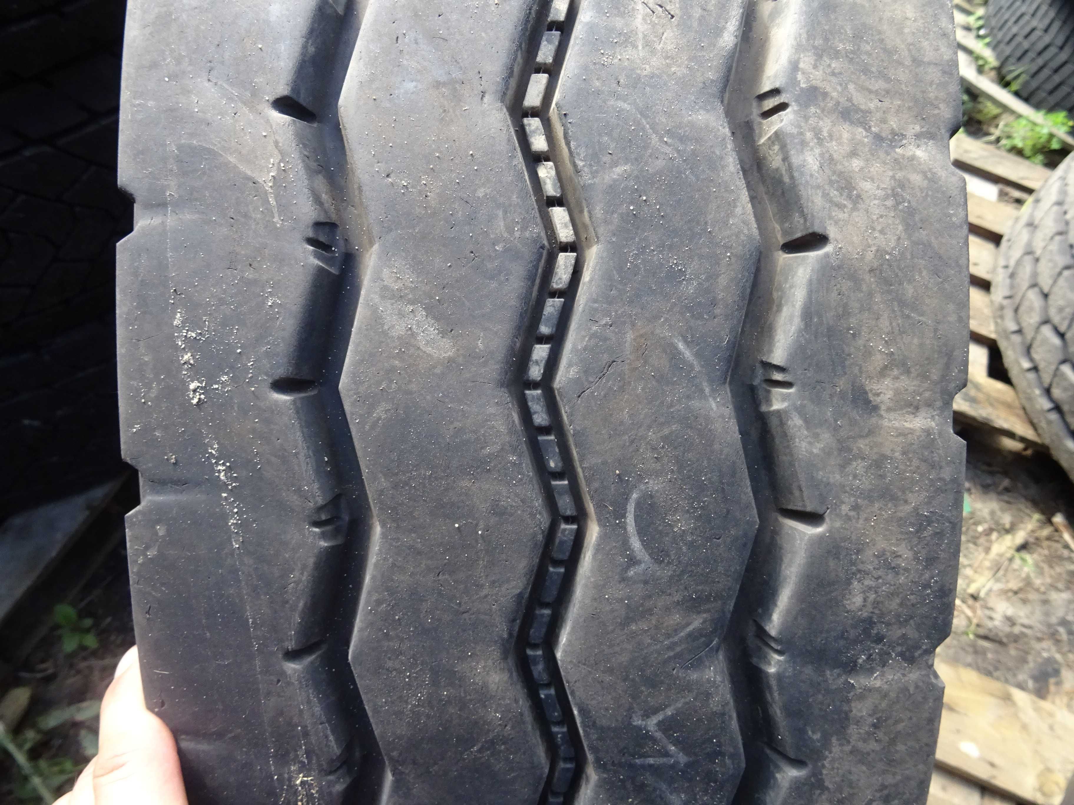 Opona 13R22.5 Bridgestone M-Steer 001 ( 850 netto)