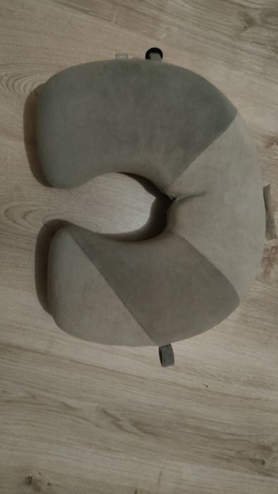 Poduszka do głowy podróżna