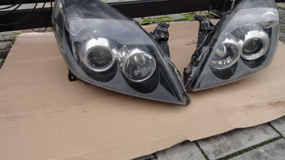 Lampy Przednie Opel Vectra C LIFT czarne Komplet Demontaż lampa