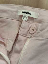 Нежно-розовые джинсы Koton