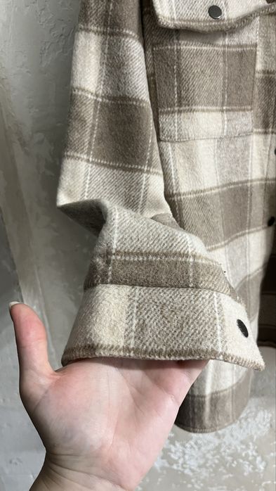 В ідеальному стані Жіноча тепла сорочка / піджак на осінь